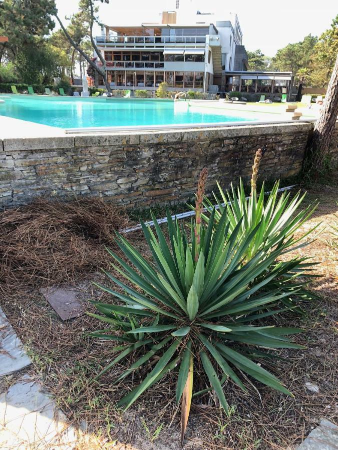 Bungalow B2 - Nature, Beach & River أوفير المظهر الخارجي الصورة